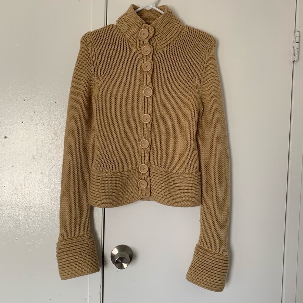 Women/junior sweater